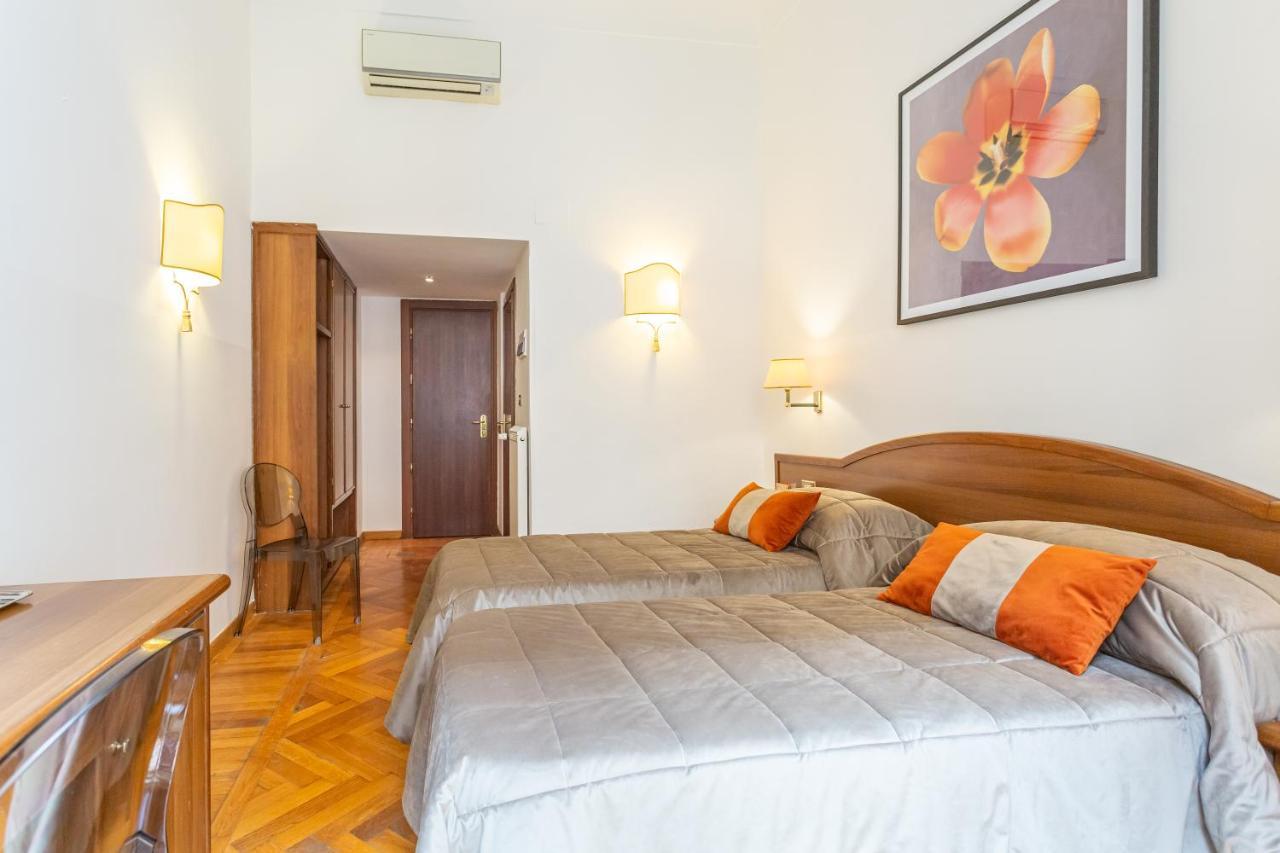 Hotel Medici Rome Bagian luar foto