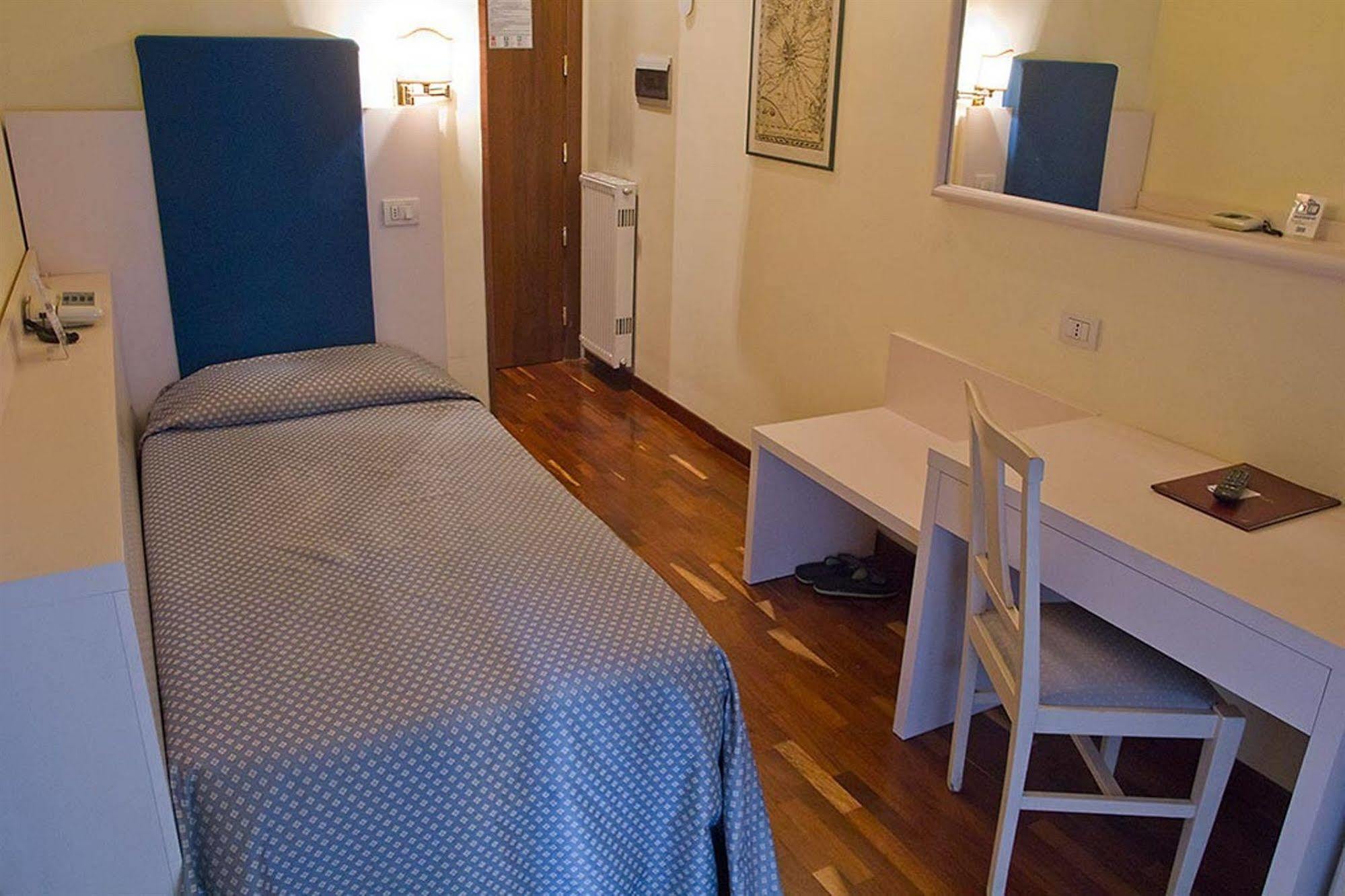 Hotel Medici Rome Bagian luar foto